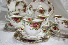 Royal Albert - Old Country Roses - Tea Set