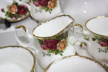 Royal Albert - Old Country Roses - Coffee Set