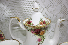 Royal Albert - Old Country Roses - Coffee Set