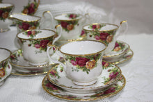 Royal Albert - Old Country Roses - Tea Set 1st Quality