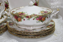 Royal Albert - Old Country Roses - Dinner Set