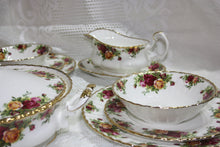Royal Albert - Old Country Roses - Dinner Set