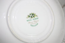 Royal Albert - Trillium Coffee Set