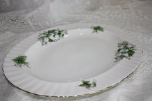 Royal Albert - Trillium Platter