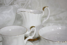 Royal Albert - Val D'or Coffee Set
