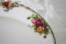 Royal Albert Old Country Roses Platter- 35cm